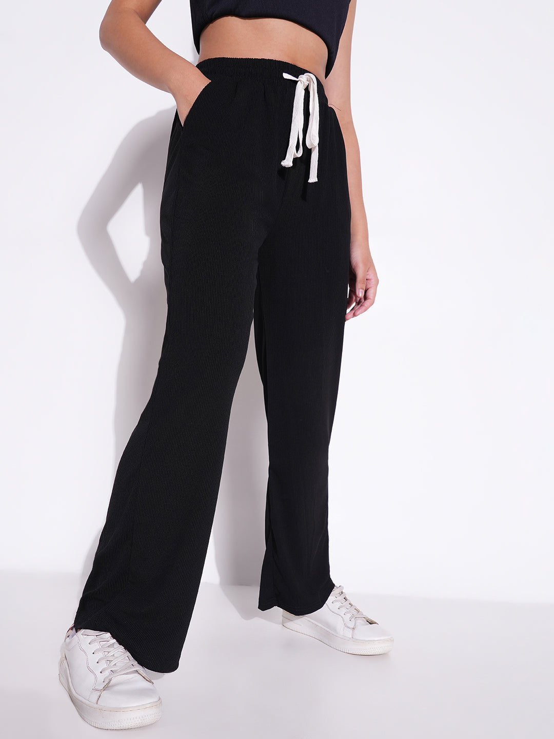 Women Black Solid Parallel Trousers