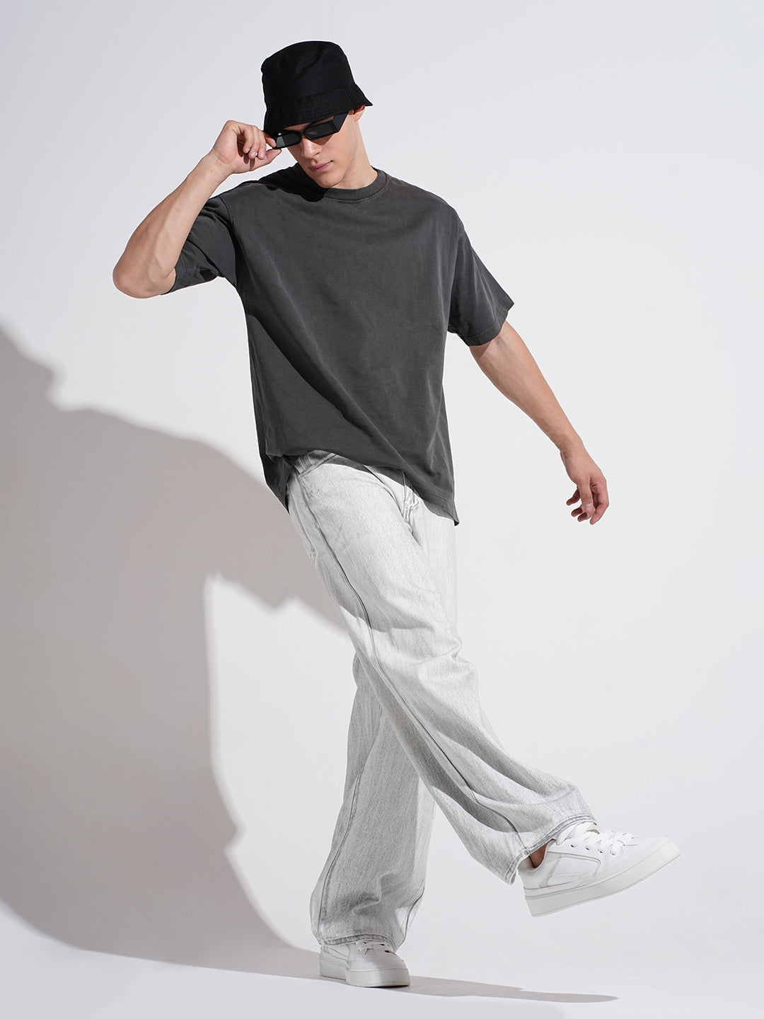 Men's Off White Stone Wash Wide Leg Jeans