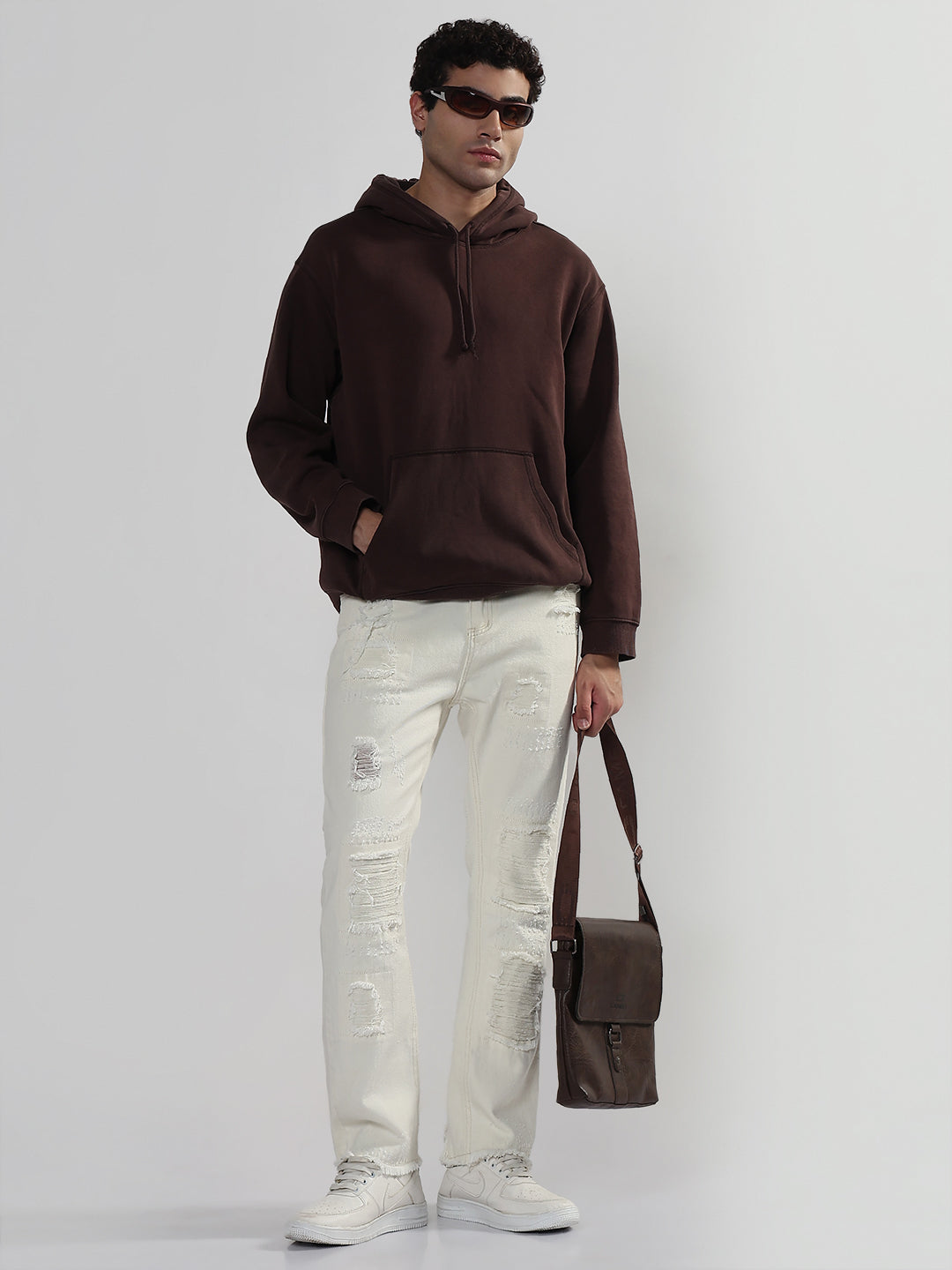 Men's White Slim Fit Distressed Jeans