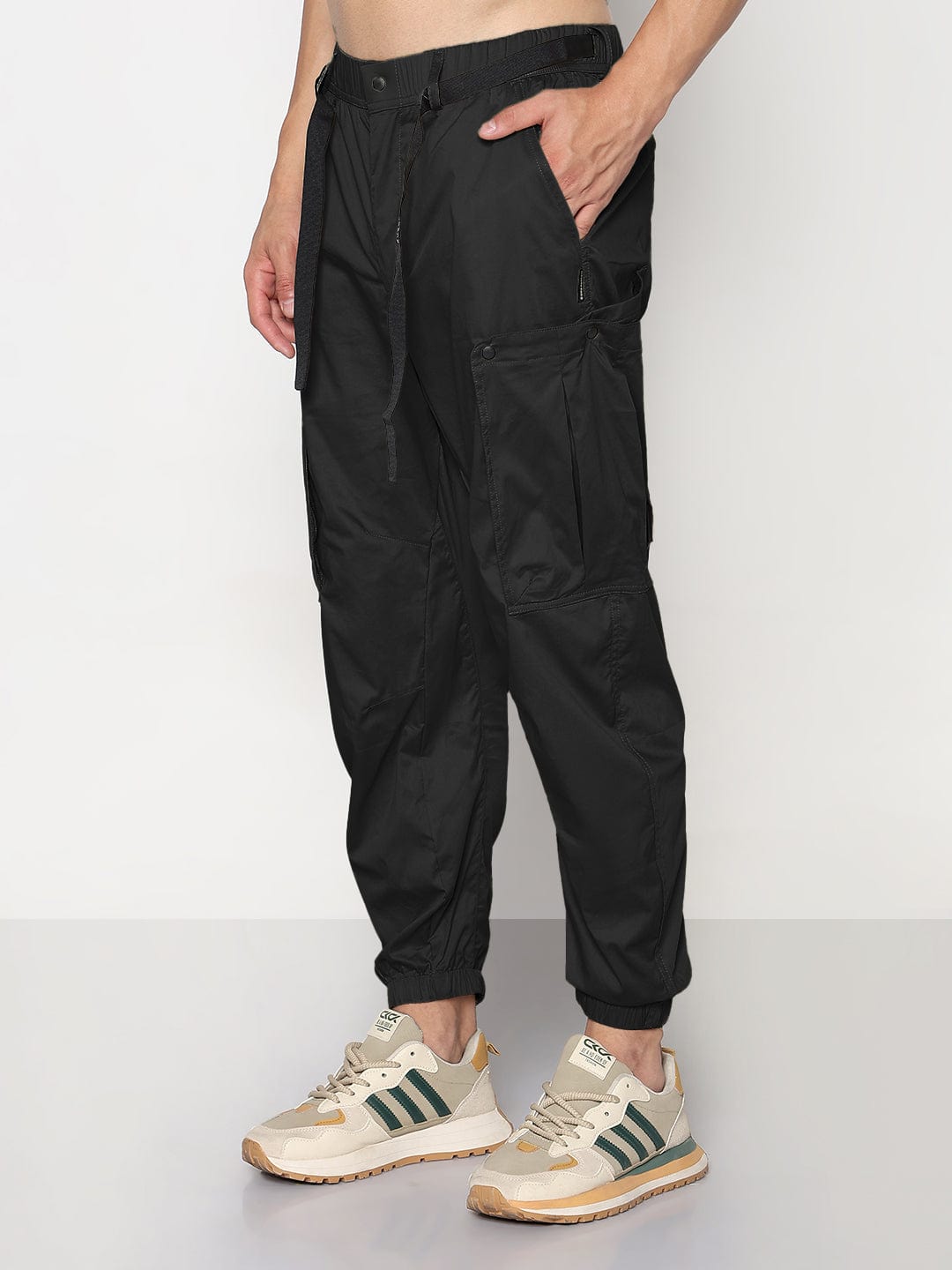 Men's Black Relaxed Fit Cargos