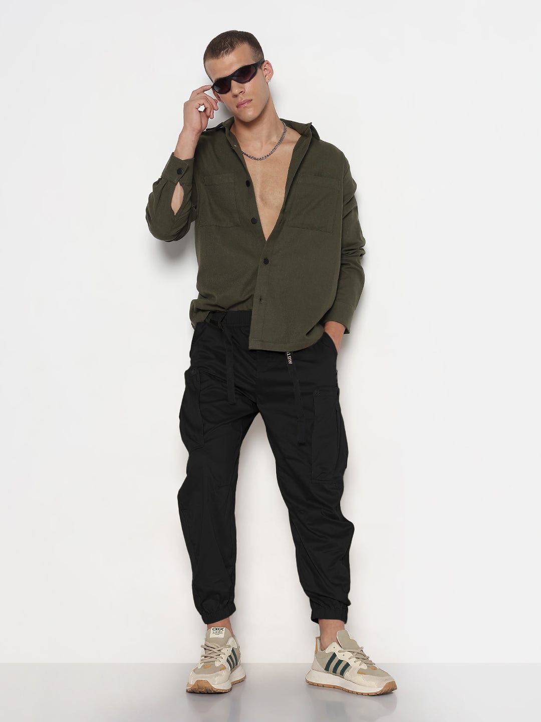 Men's Black Relaxed Fit Cargos