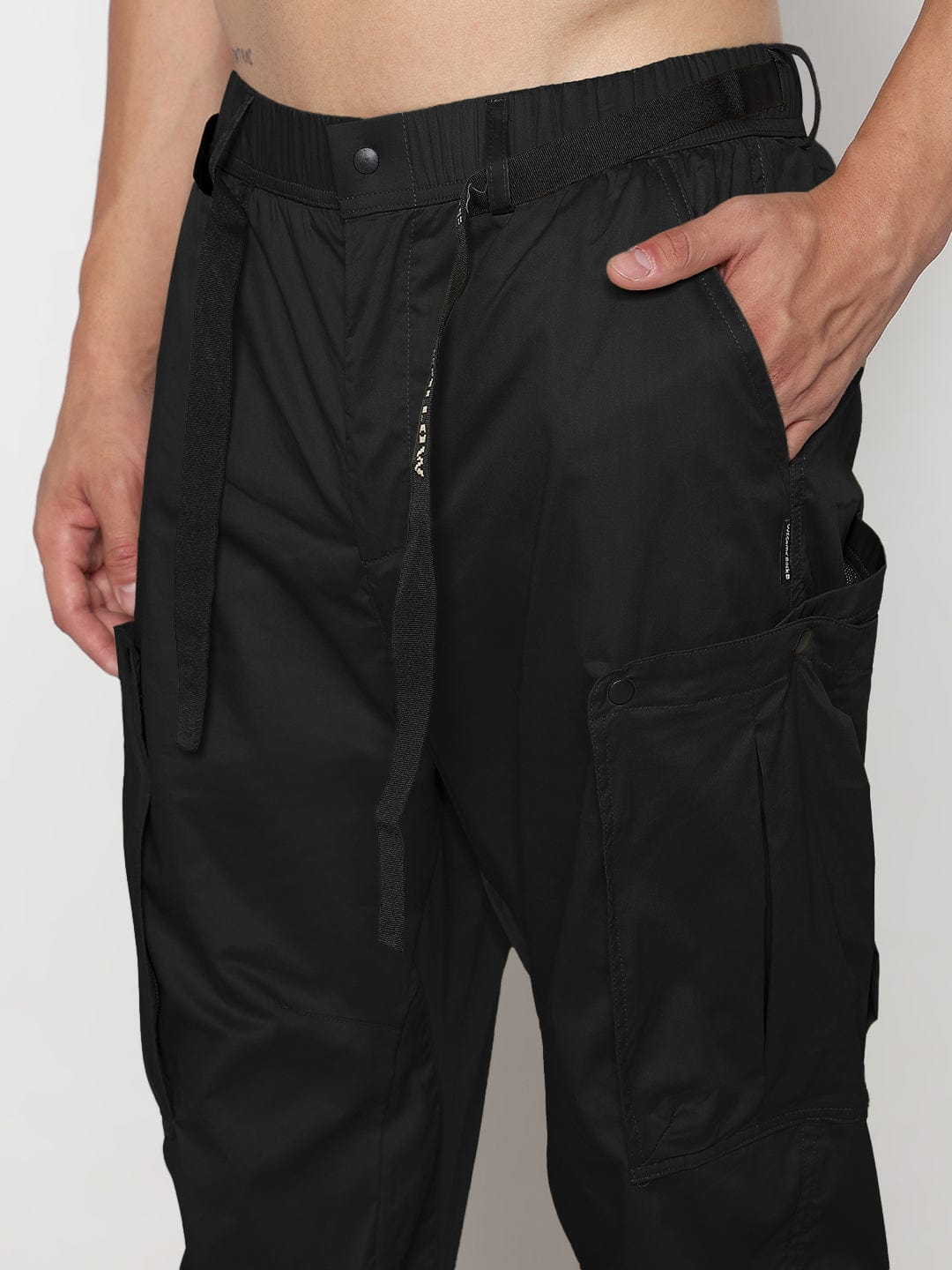 Men's Black Relaxed Fit Cargos