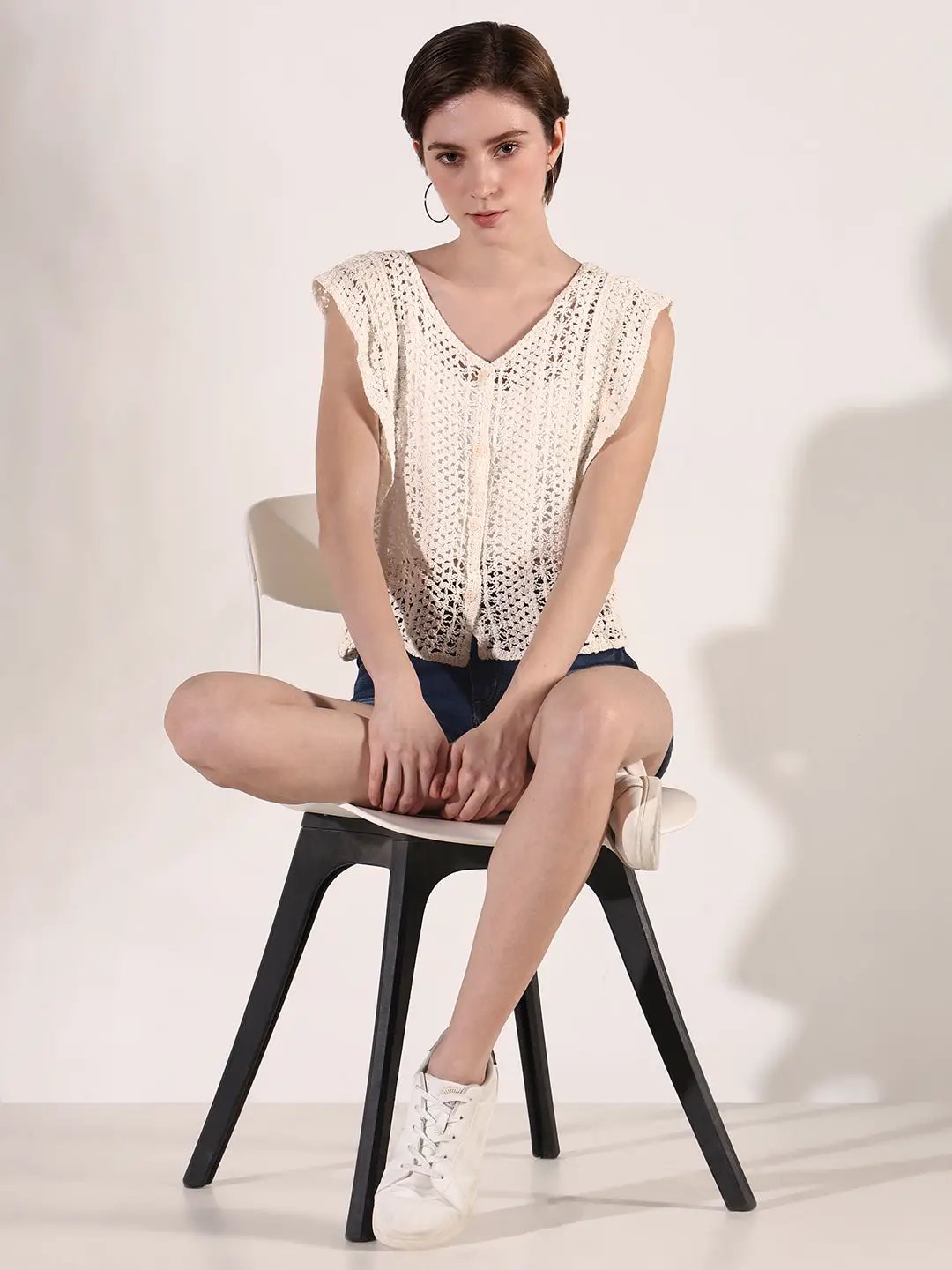 Women's Crochet Cream Button Front Sleeveless Top