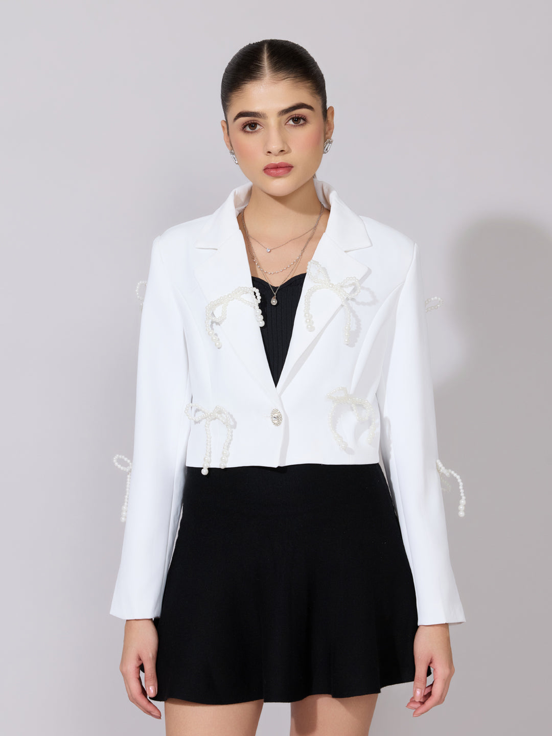 Women's White Pearl Bow Embellished Crop Blazer
