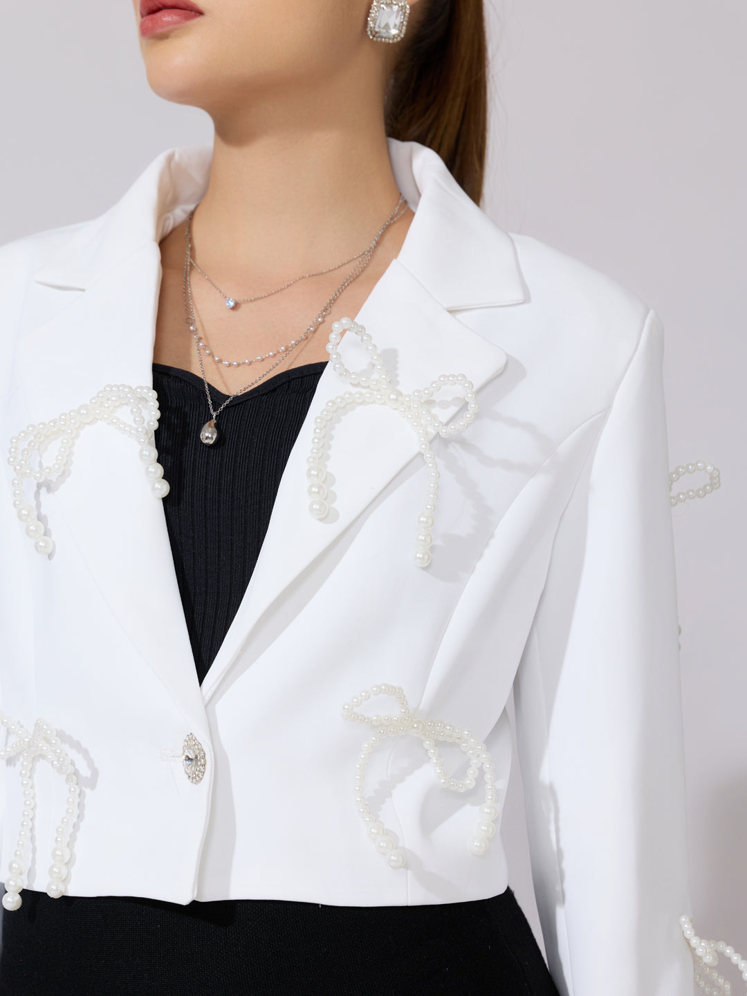 Women's White Pearl Bow Embellished Crop Blazer