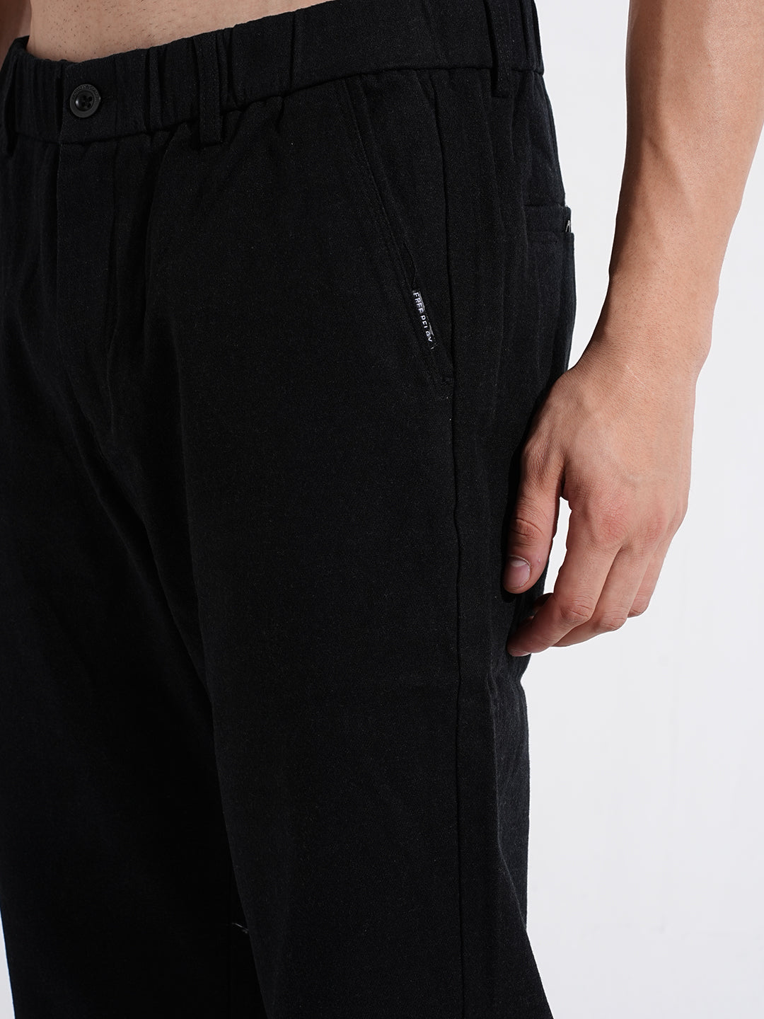 Men's Black Tapered Fit Trousers