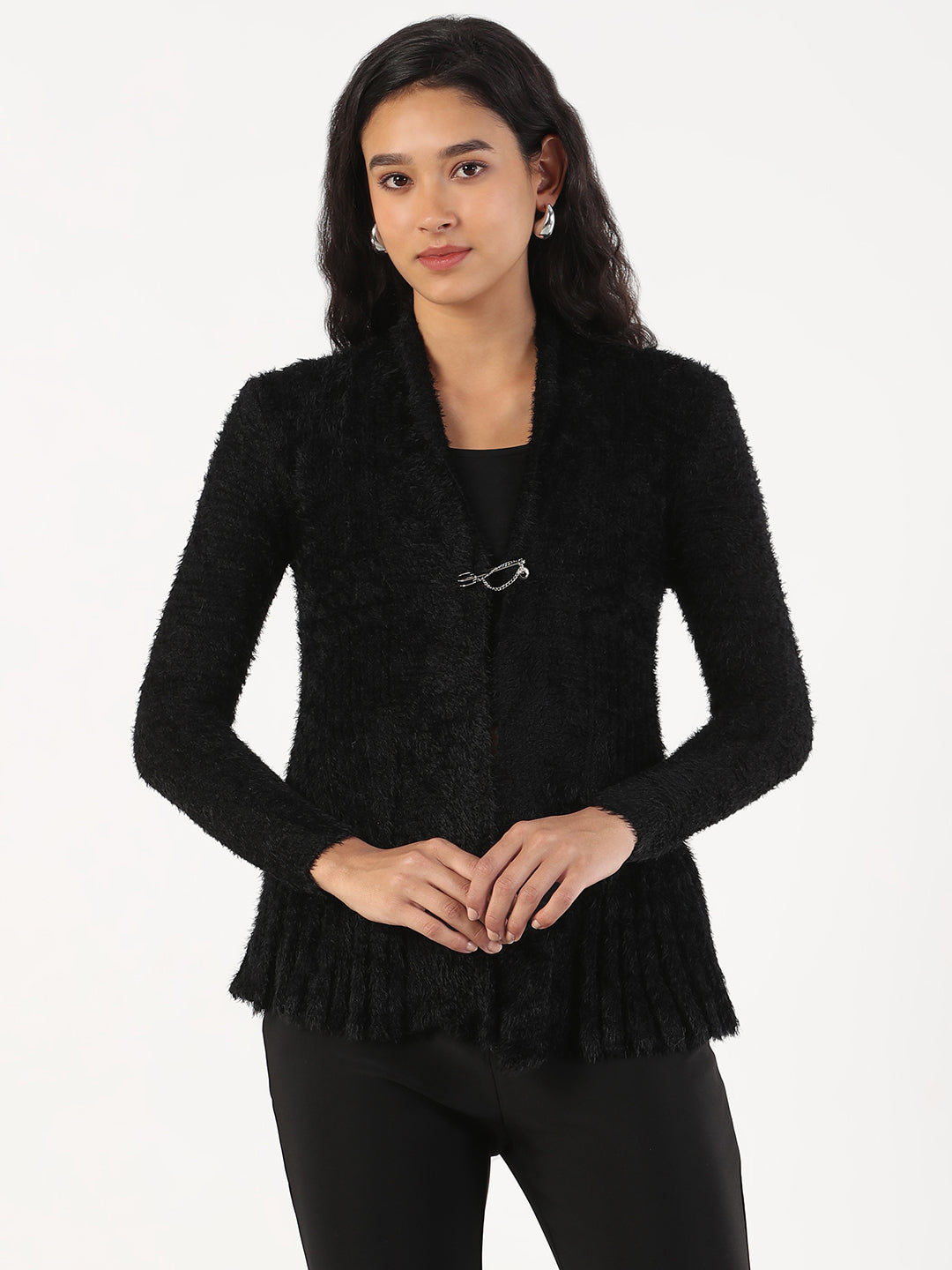 Women Black Solid Shrug with Broach