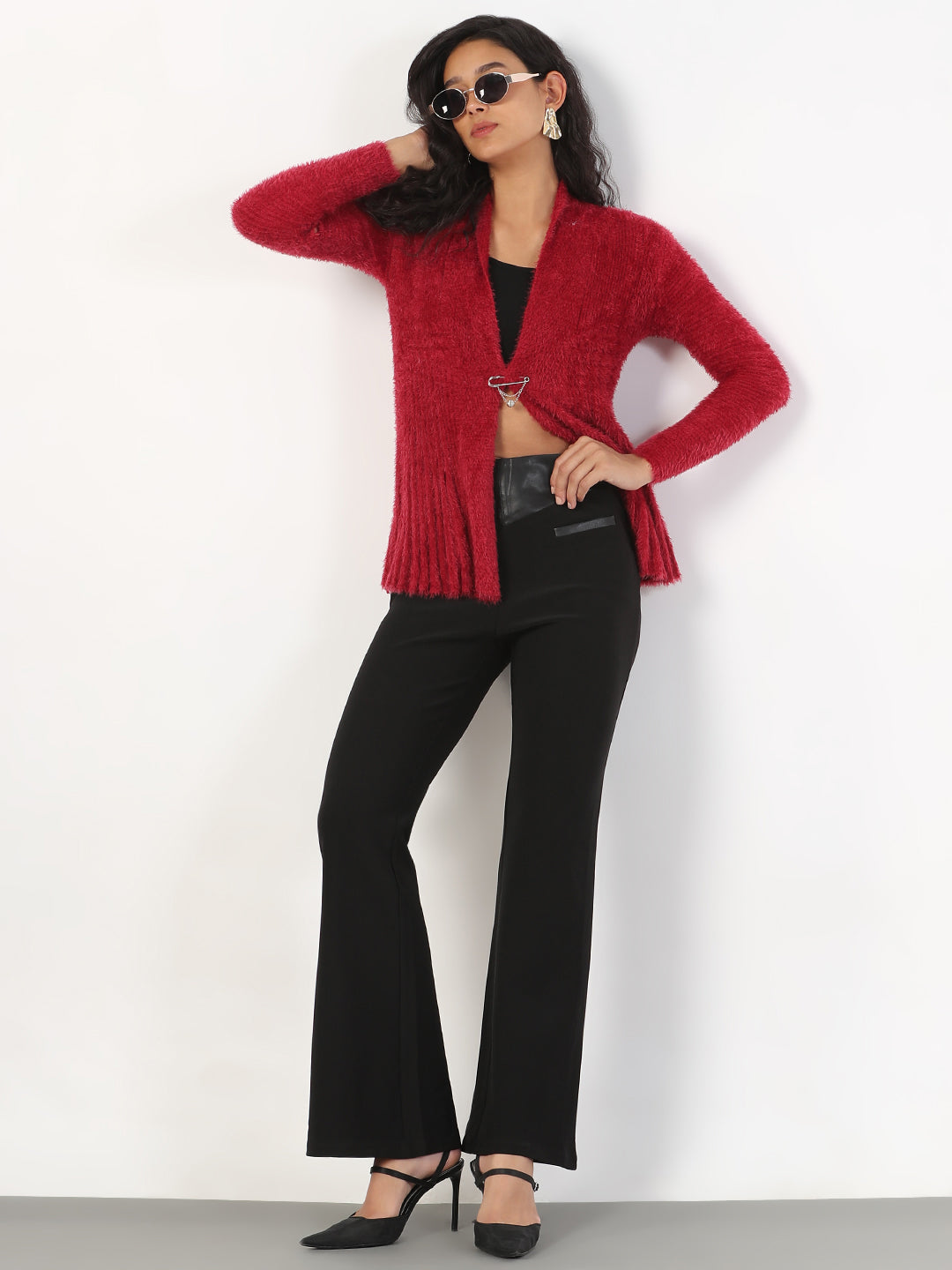 Women Maroon Solid Shrug Broach