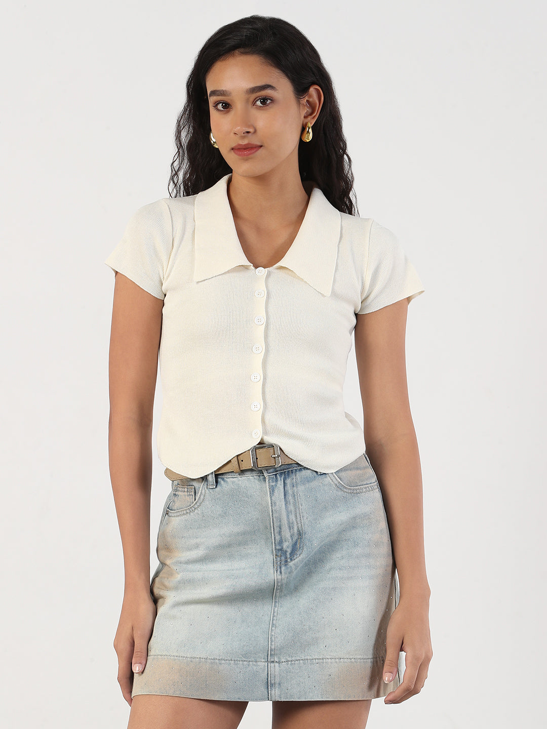 Women Solid Shirt Collar Cream Short Sleeves Fitted Top