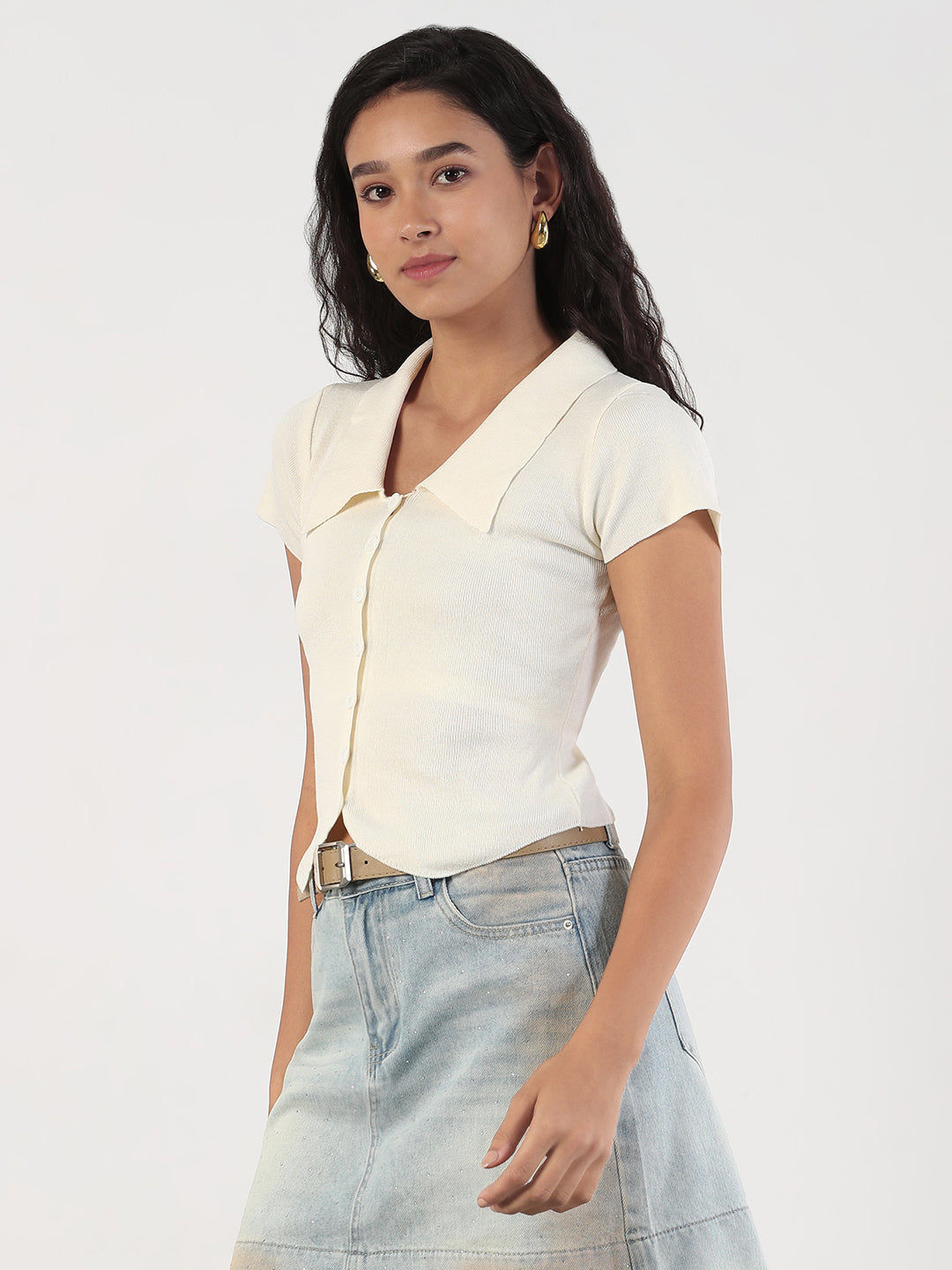 Women Solid Shirt Collar Cream Short Sleeves Fitted Top