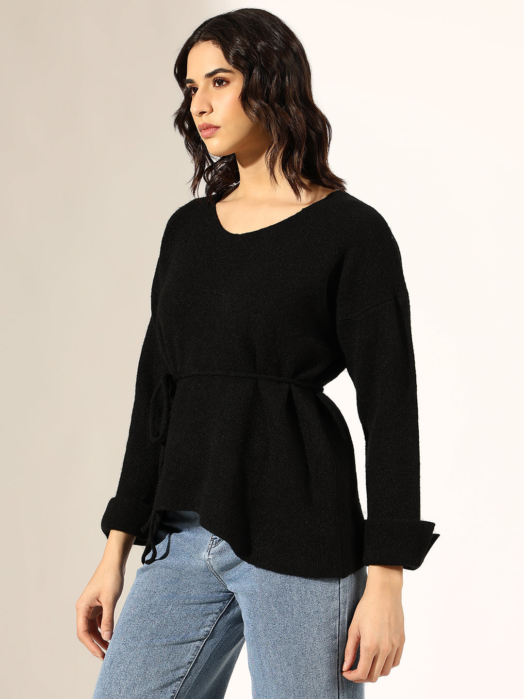 Women's Knitted Black V-Neck Top with Tie-Up Belt