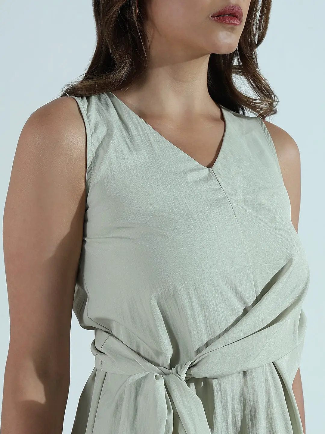 Women's Sea Green V-Neck Knot Style Midi Dress - from SHOWOFFFF
