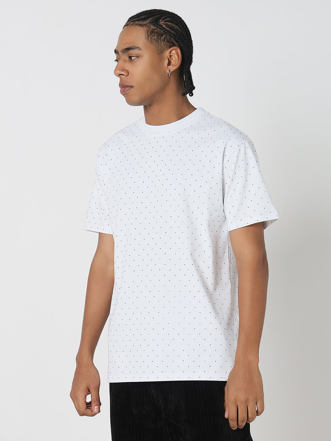 Men Casual White & Black Dots T-Shirt