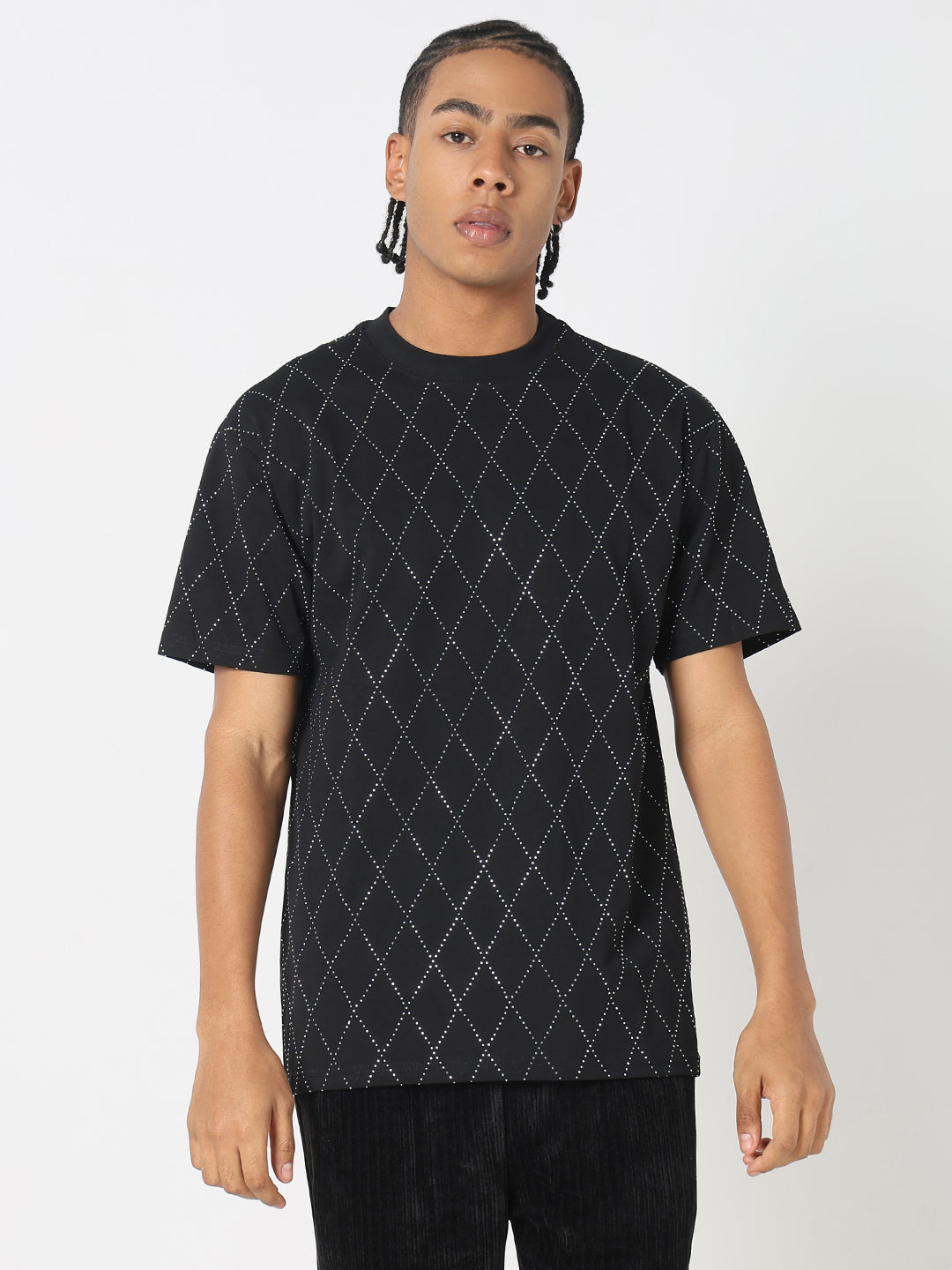 Men Casual Black & White Geometric T-Shirt