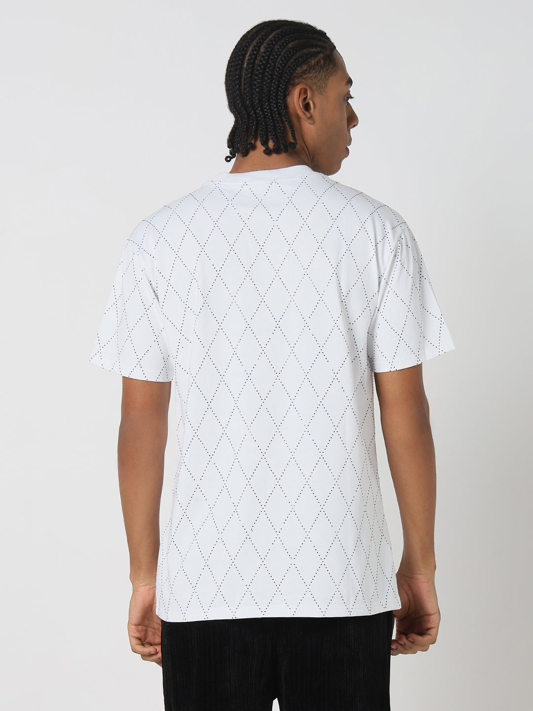 Men Casual White & Black Geometric T-Shirt