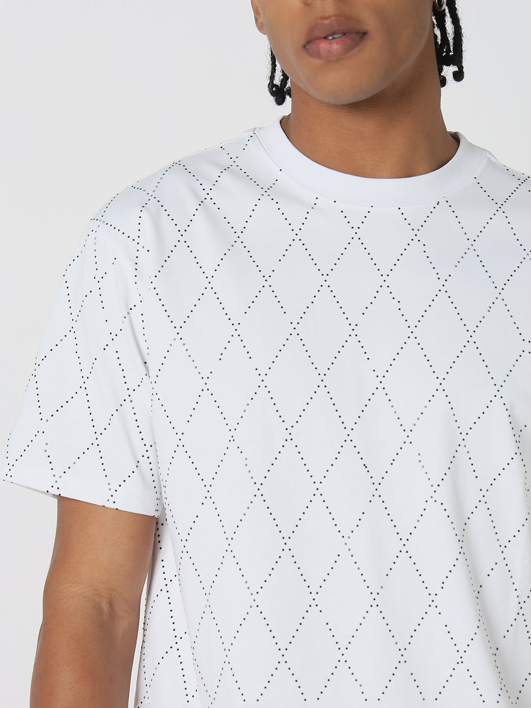 Men Casual White & Black Geometric T-Shirt