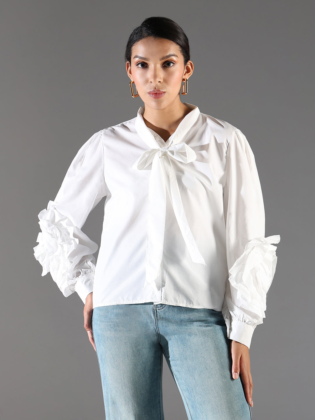 Women White Solid Top