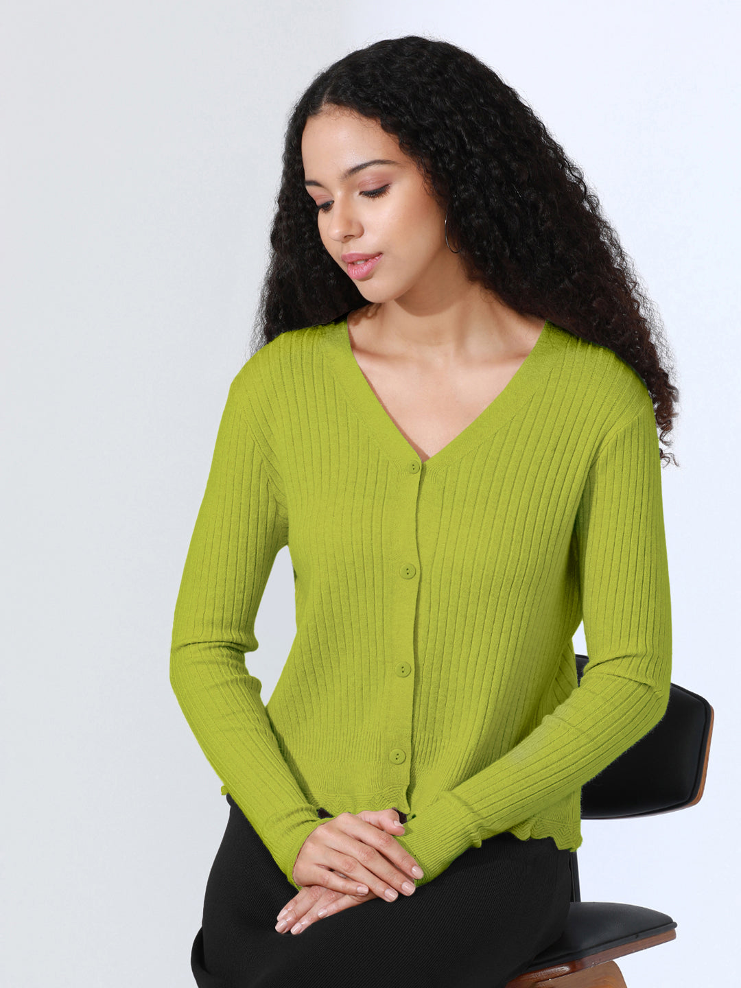 Women's Green Ribbed V-Neck Top with Scalloped Hem