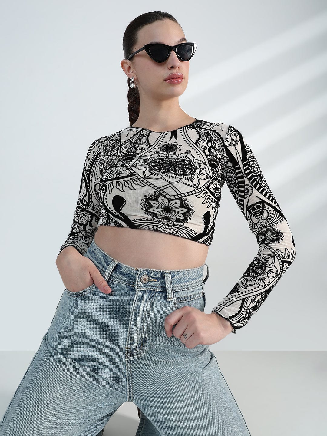 Women's Printed Round Neck White Mesh Crop Top