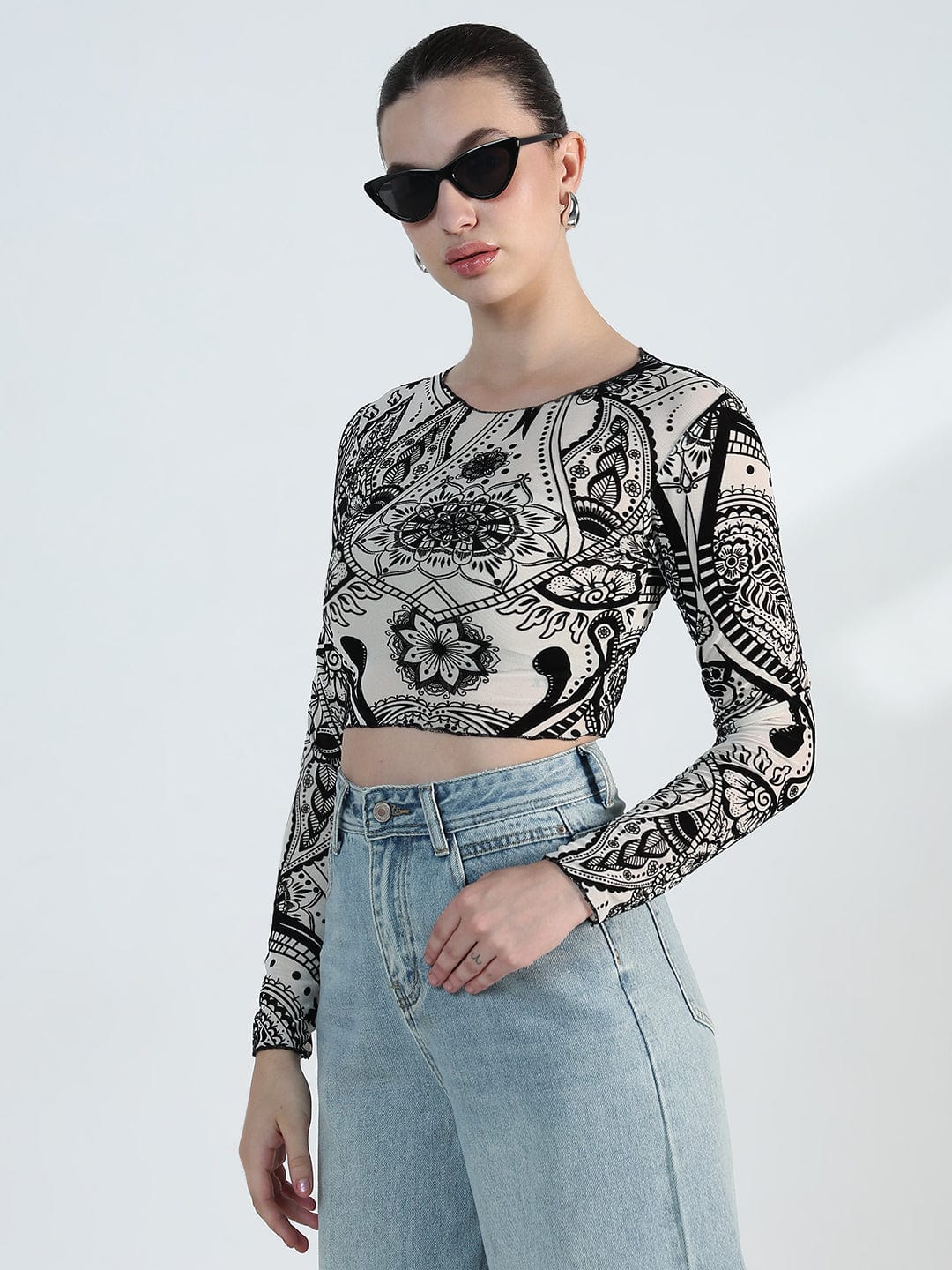 Women's Printed Round Neck White Mesh Crop Top