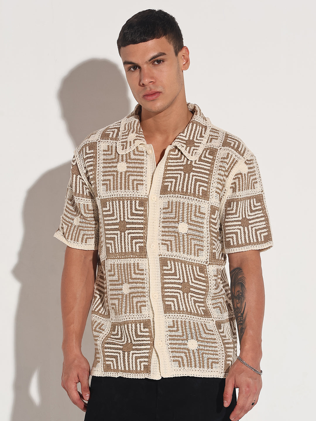 Men's Beige Crochet Geometric Pattern Short Sleeve Shirt