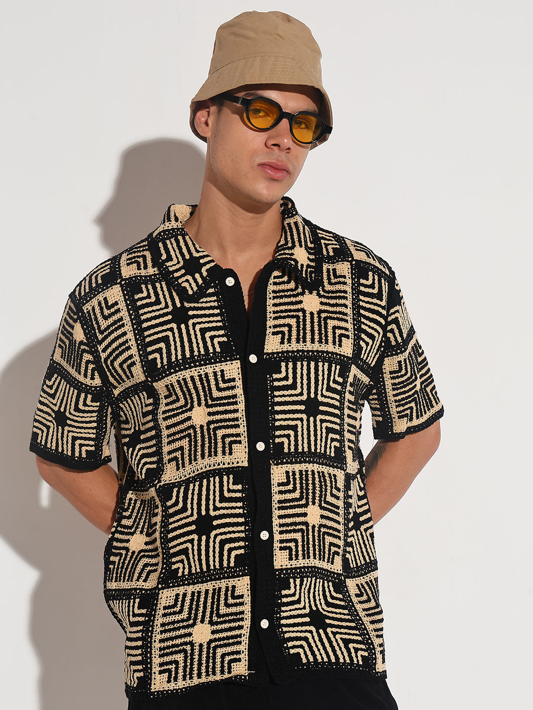 Men's Black Crochet Geometric Pattern Short Sleeve Shirt