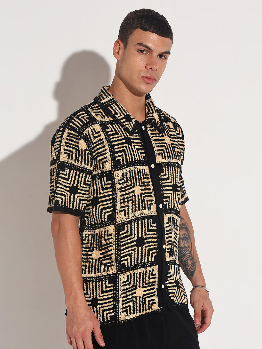 Men's Black Crochet Geometric Pattern Short Sleeve Shirt