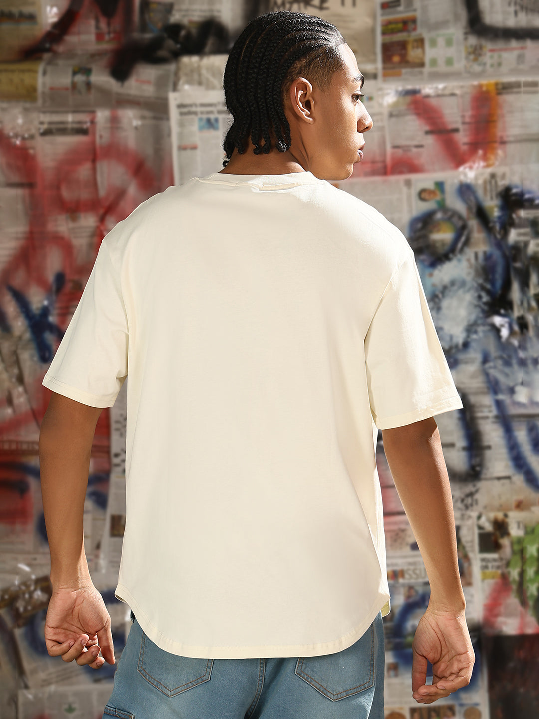 Men Casual Cream Solid T-Shirt with Chest Pocket