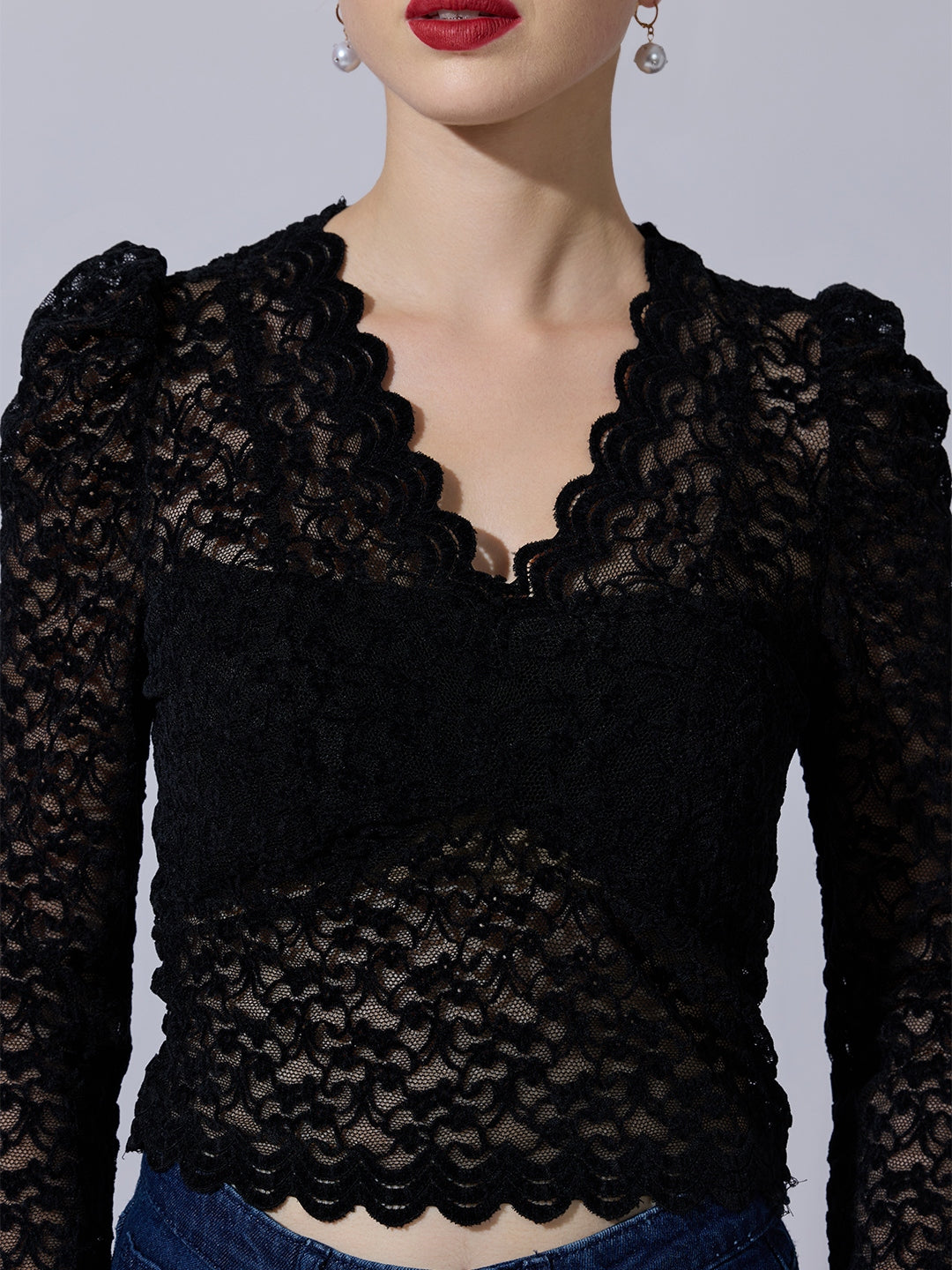 Women's Lace-Pattern Black Scalloped V-Neck Top