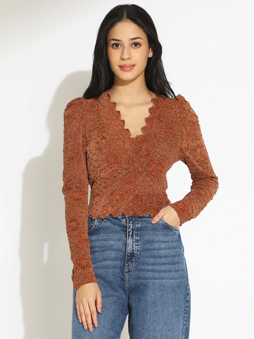 Women's Floral Brown Scallop V-Neck Sheer Embellished Fitted Top