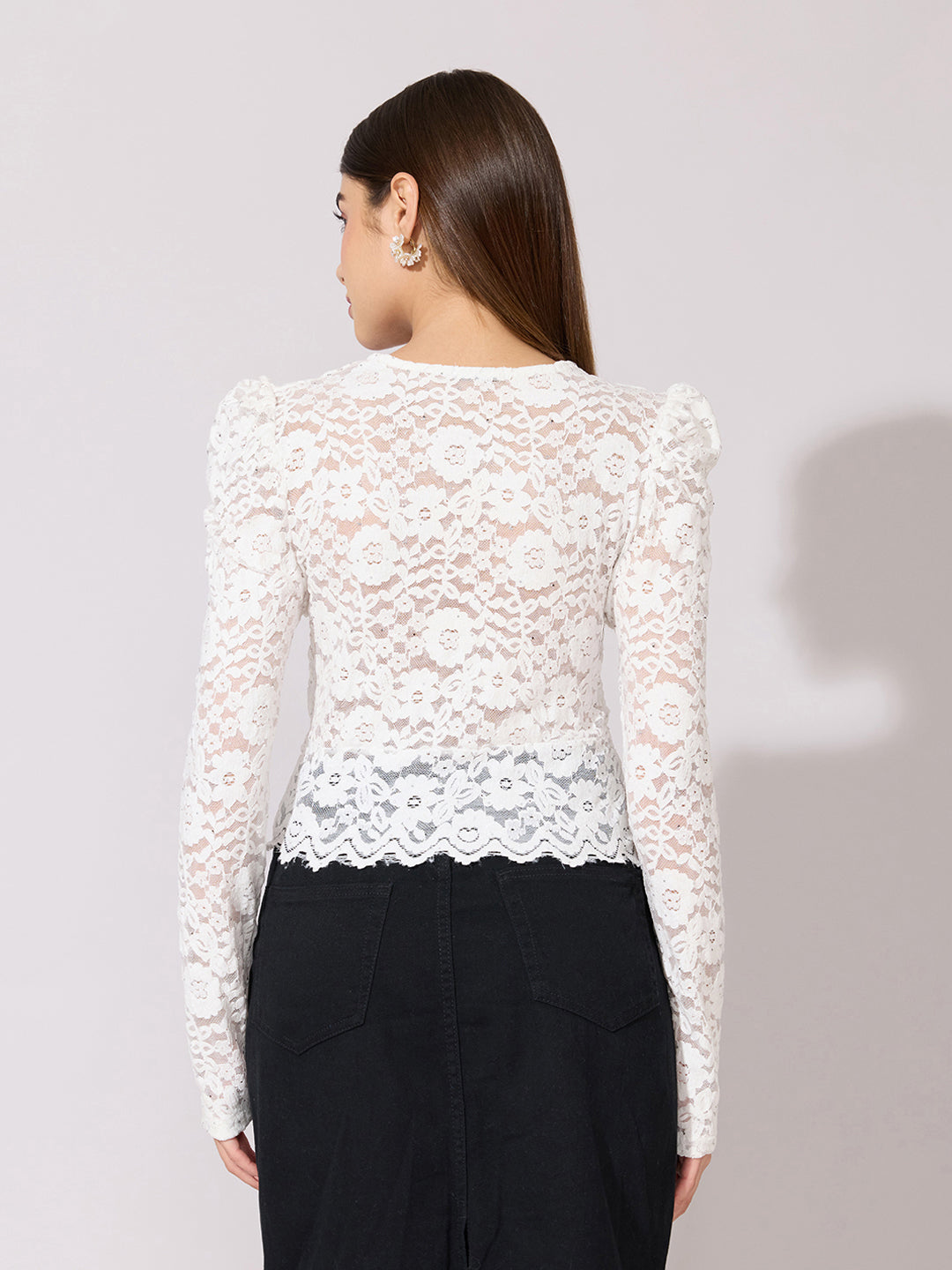 Women's Embellished White Scallop V-Neck Sheer Fitted Top