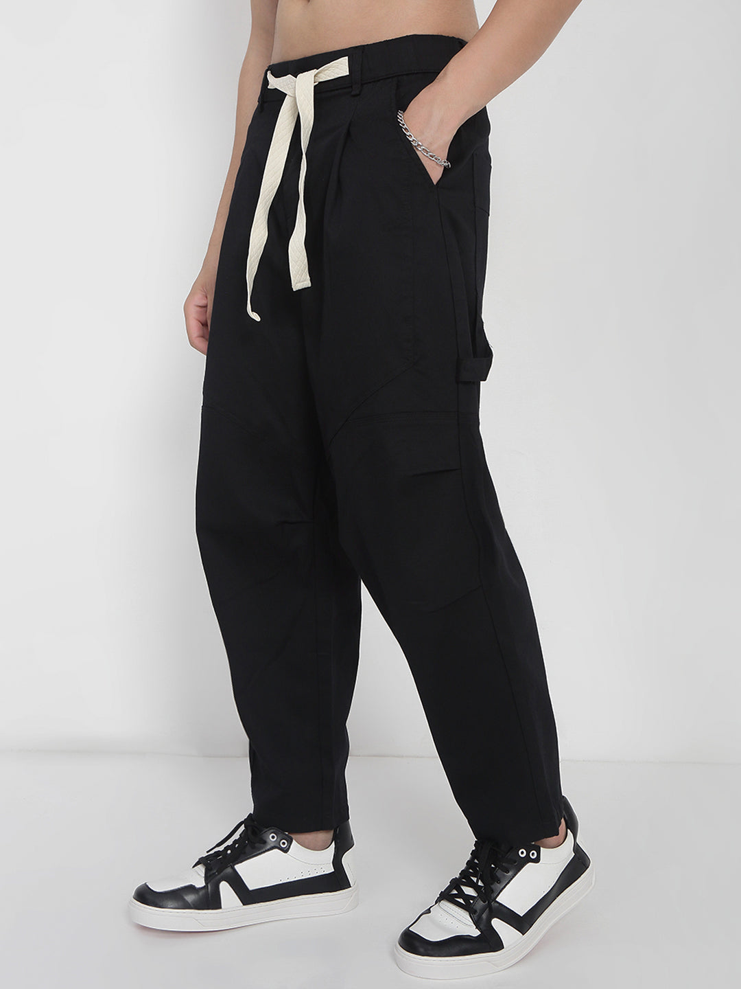 Men's Cotton Black Relaxed Fit Trousers