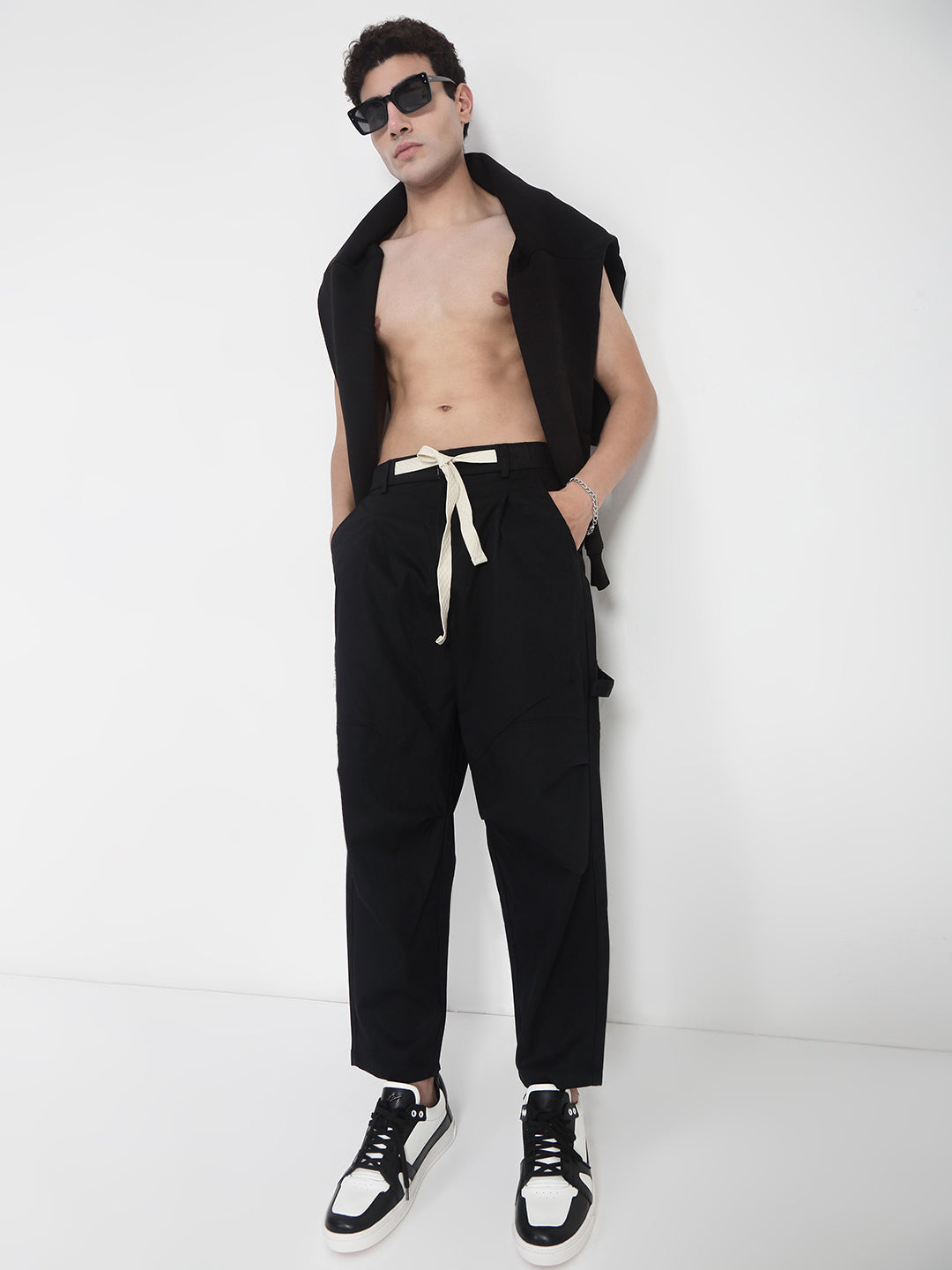 Men's Cotton Black Relaxed Fit Trousers