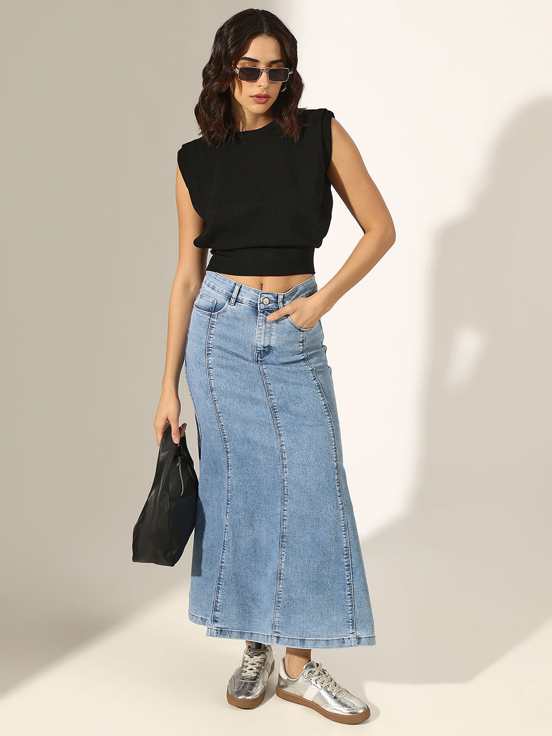 Women's Ribbed Black Sleeveless Knit Top