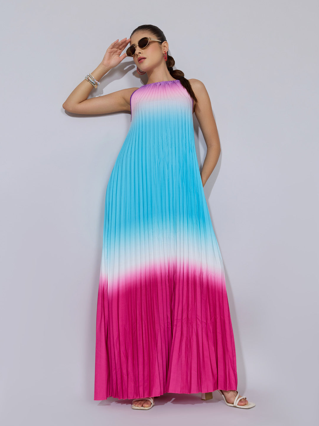 Women's Ombre Pleated Blue Maxi Dress