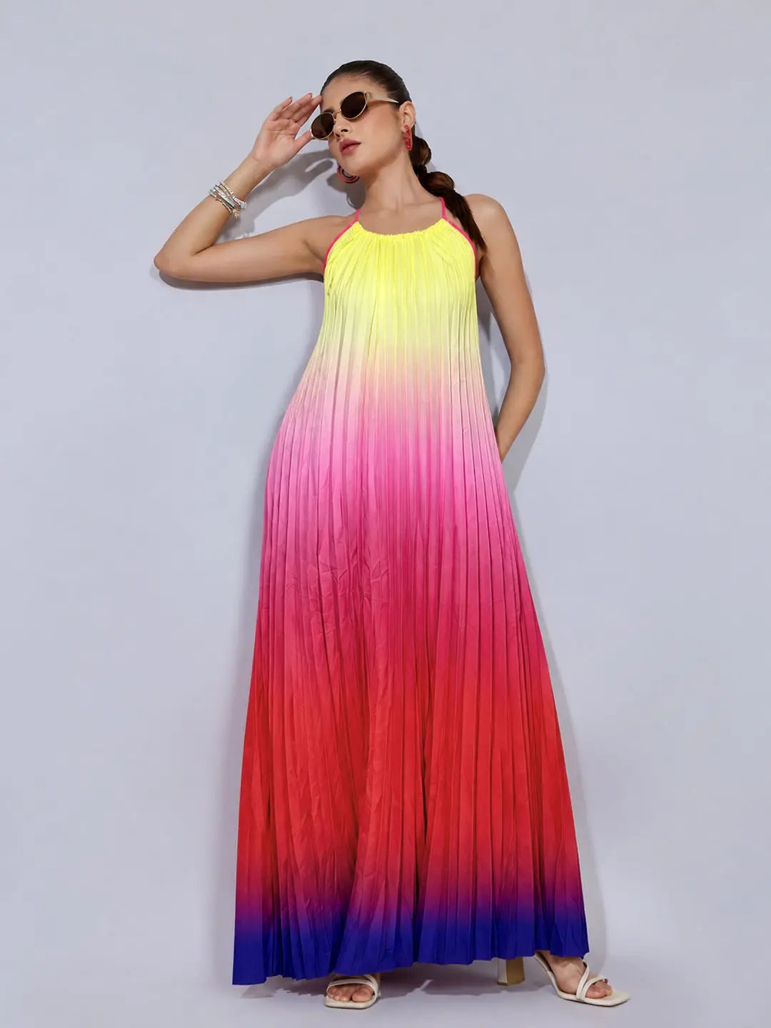 Women's Ombre Pleated Red Maxi Dress