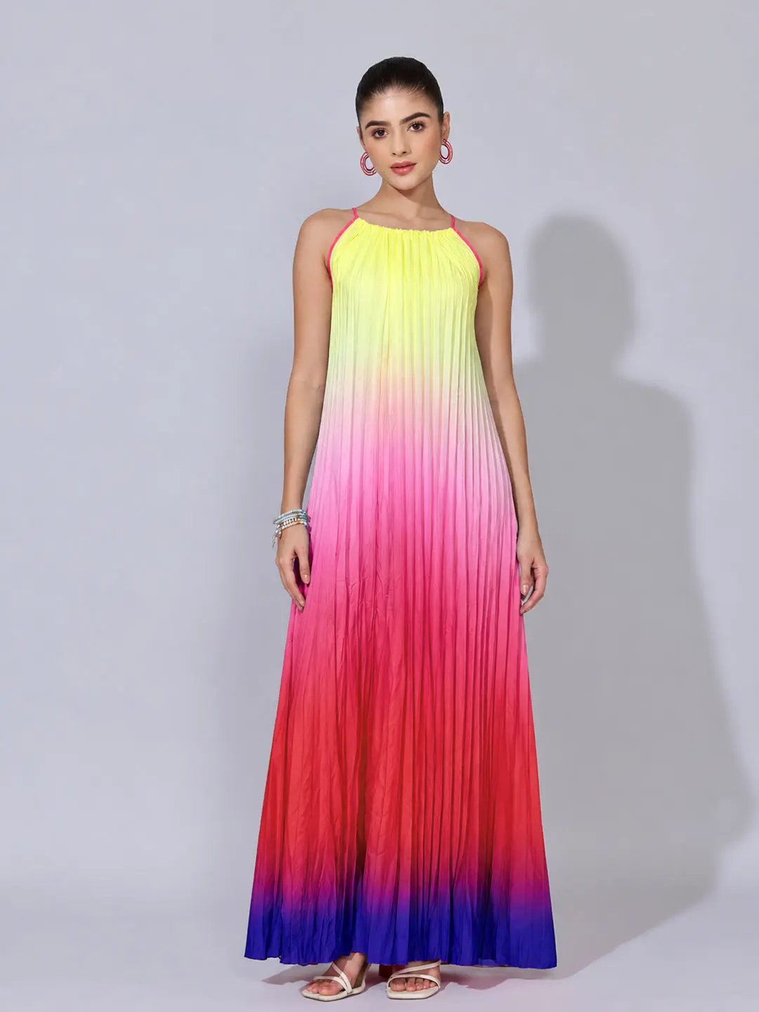 Women's Ombre Pleated Red Maxi Dress