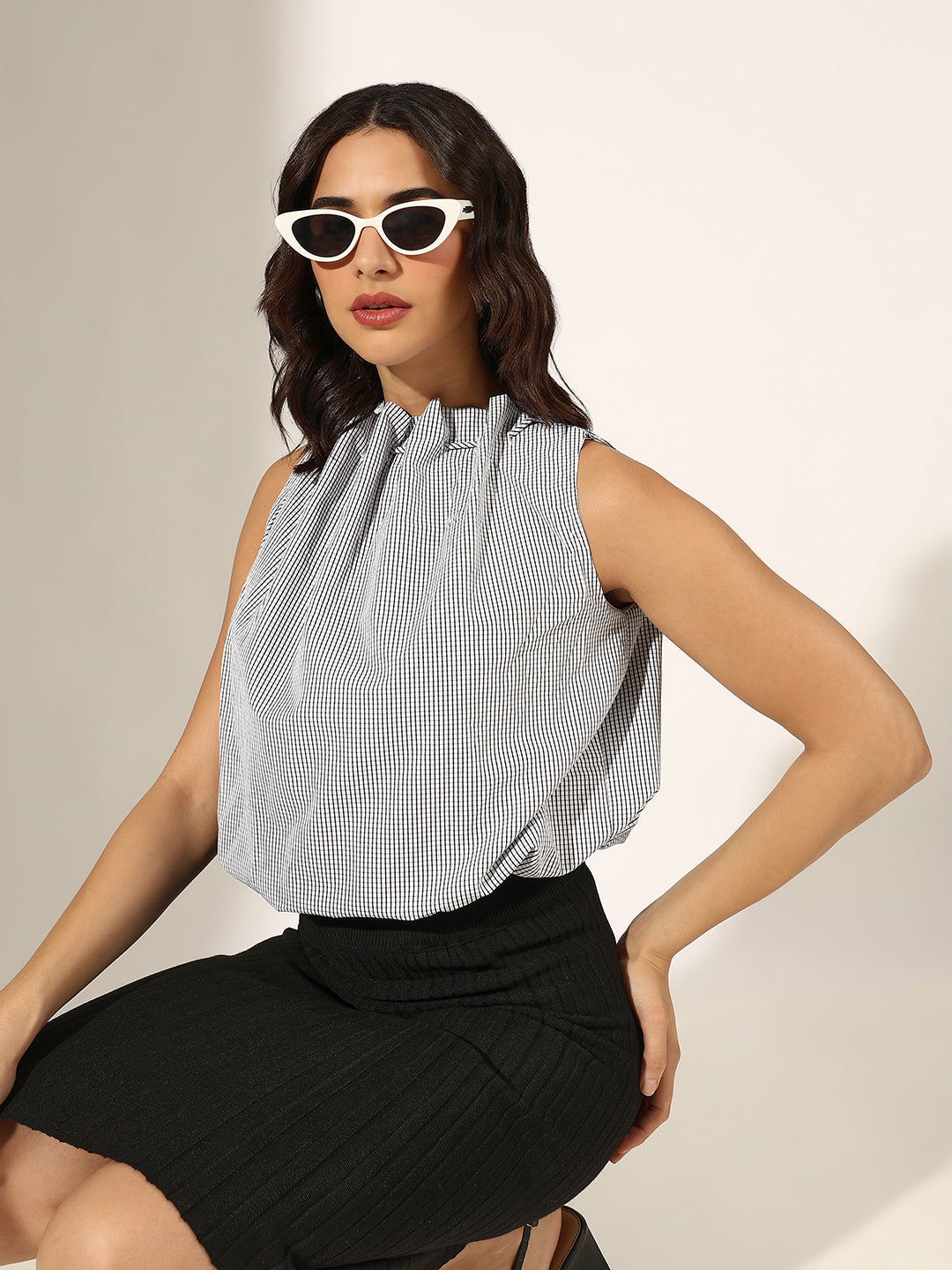 Women's Checked White & Black Balloon Crop Top with Neck Tie