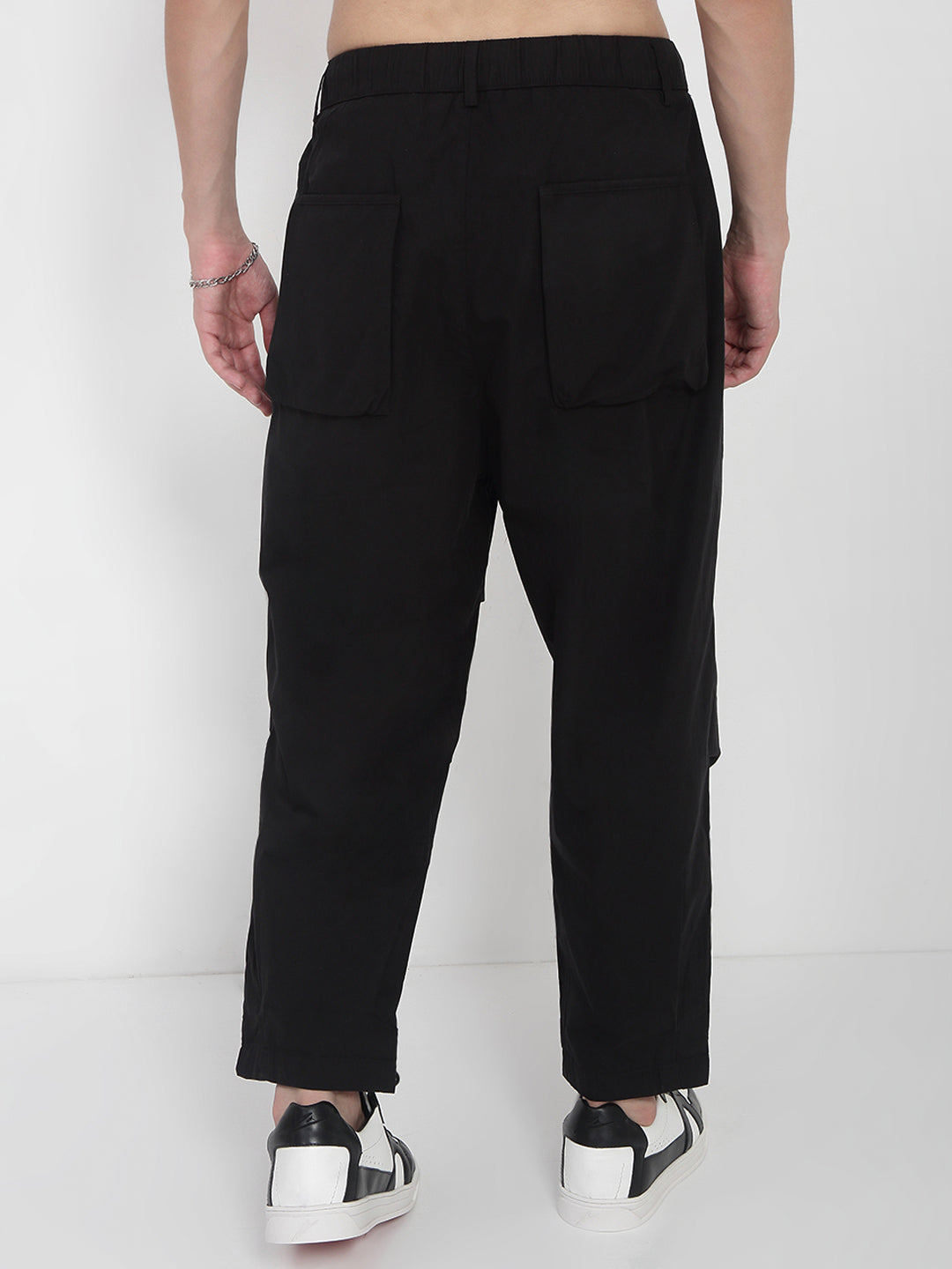 Men's Black Relaxed Fit Korean Trousers