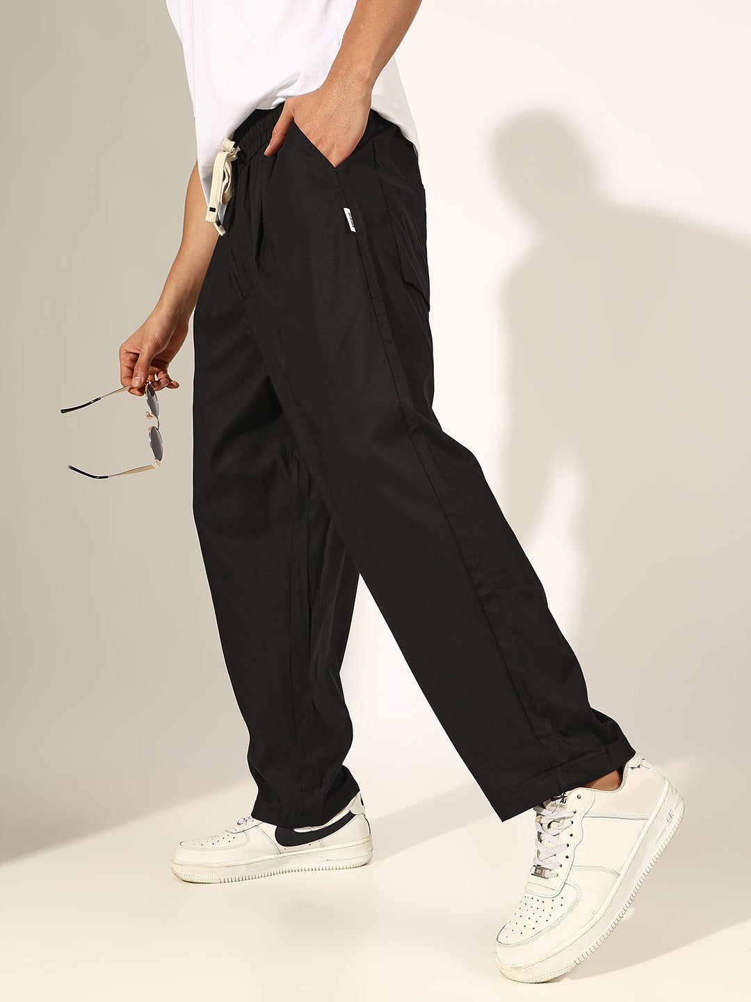 Men's Black Relaxed Fit Korean Trouser