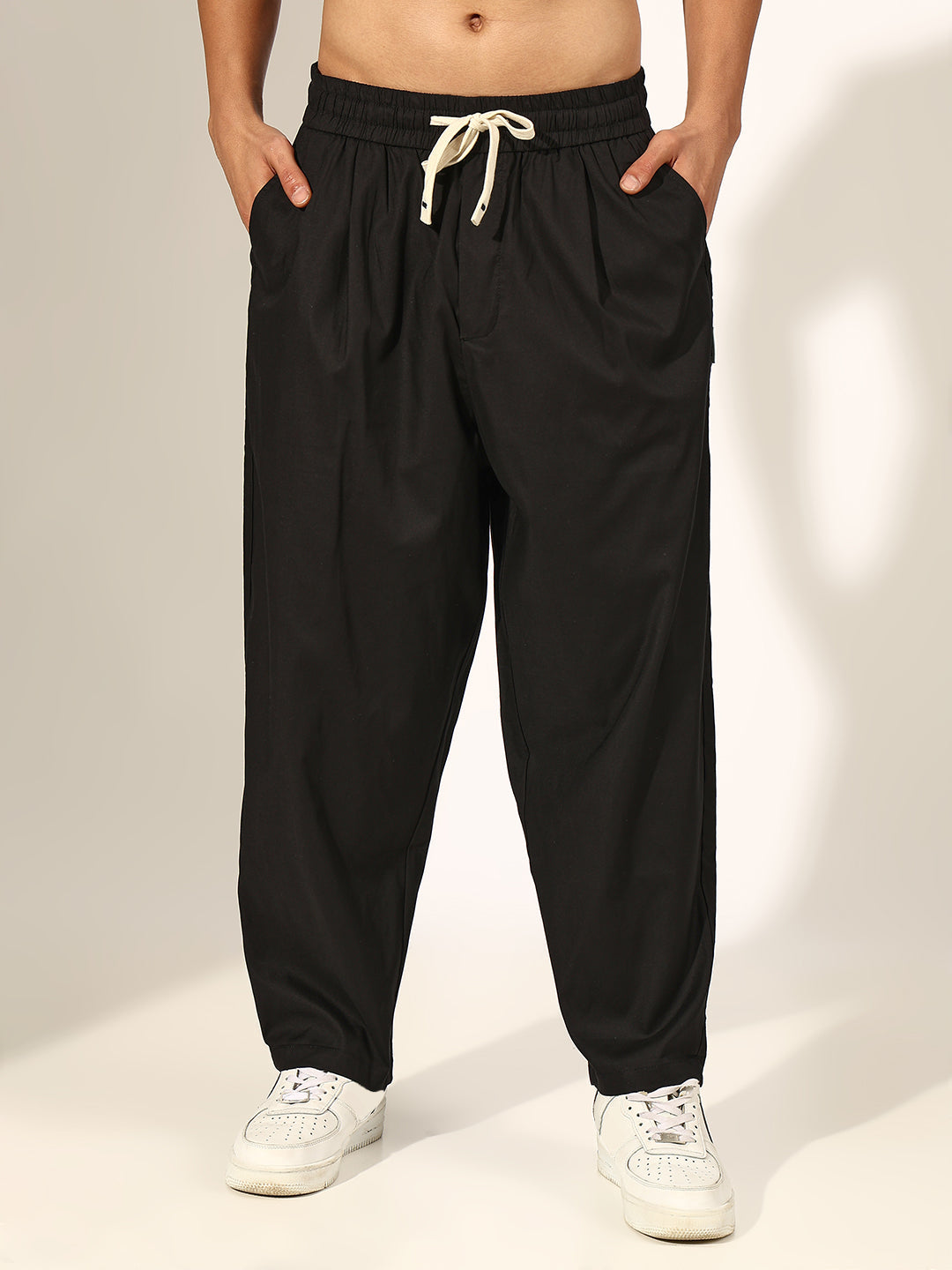 Men's Black Relaxed Fit Korean Trouser