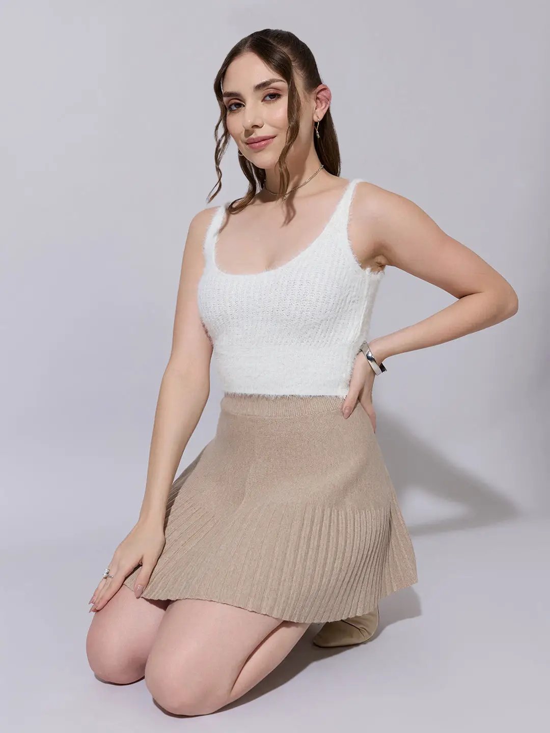 Women's Knitted White Fuzzy Sleeveless Crop Top - from SHOWOFFFF