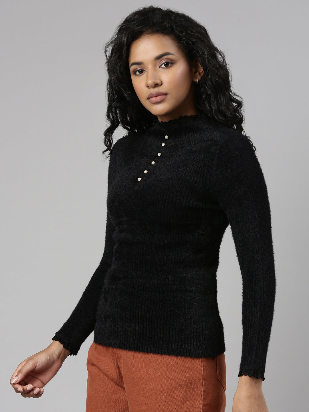 Women Black Solid Regular Top