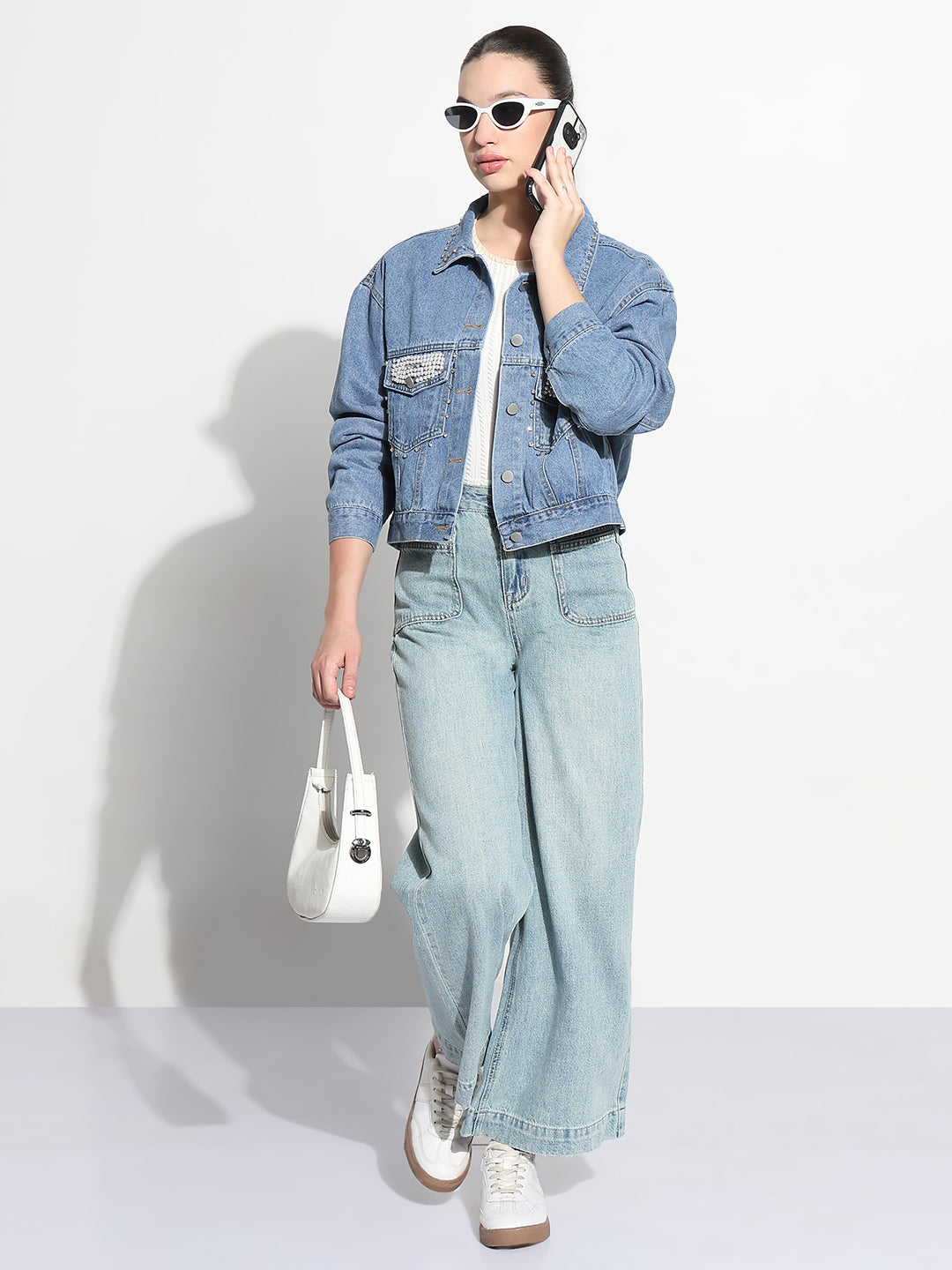 Women's Embellished Blue Spread Collar Relaxed Fit Denim Jacket