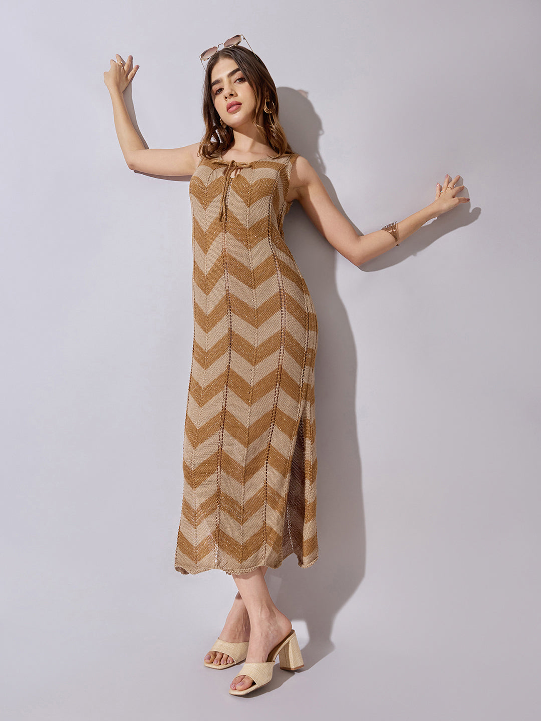 Women's Knitted Brown Chevron Pattern Sleeveless Midi Dress