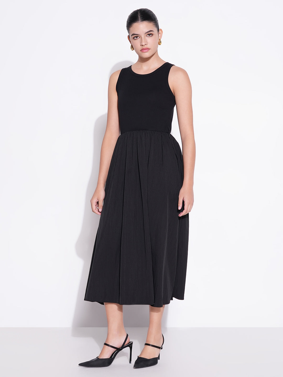 Women Solid Black Fit and Flare Dress