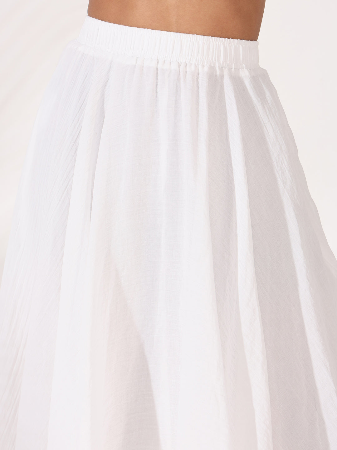 Women White Solid Flared Skirt