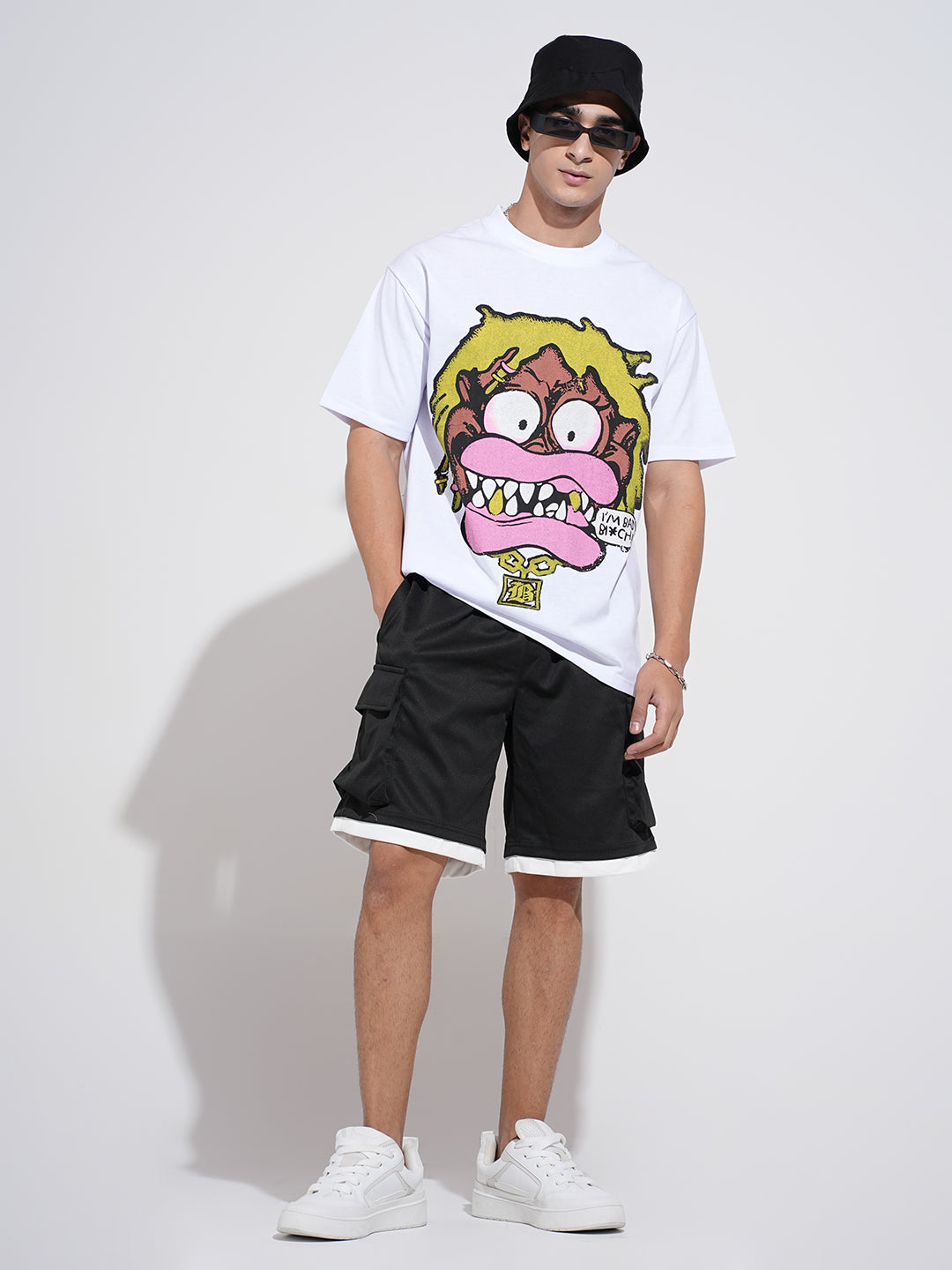 Men's Graphic Print White Short Sleeves Round Neck Relaxed Fit T-Shirt