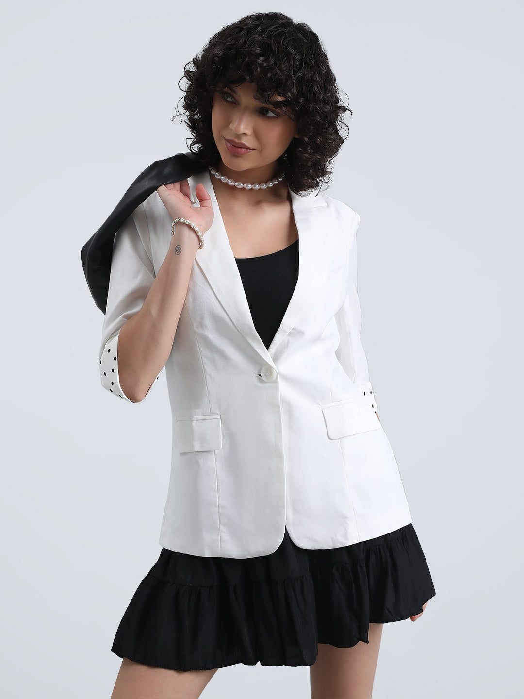 Women's Off-White Single-Breasted Blazer with 3/4 Sleeve and Polka Dot Cuff