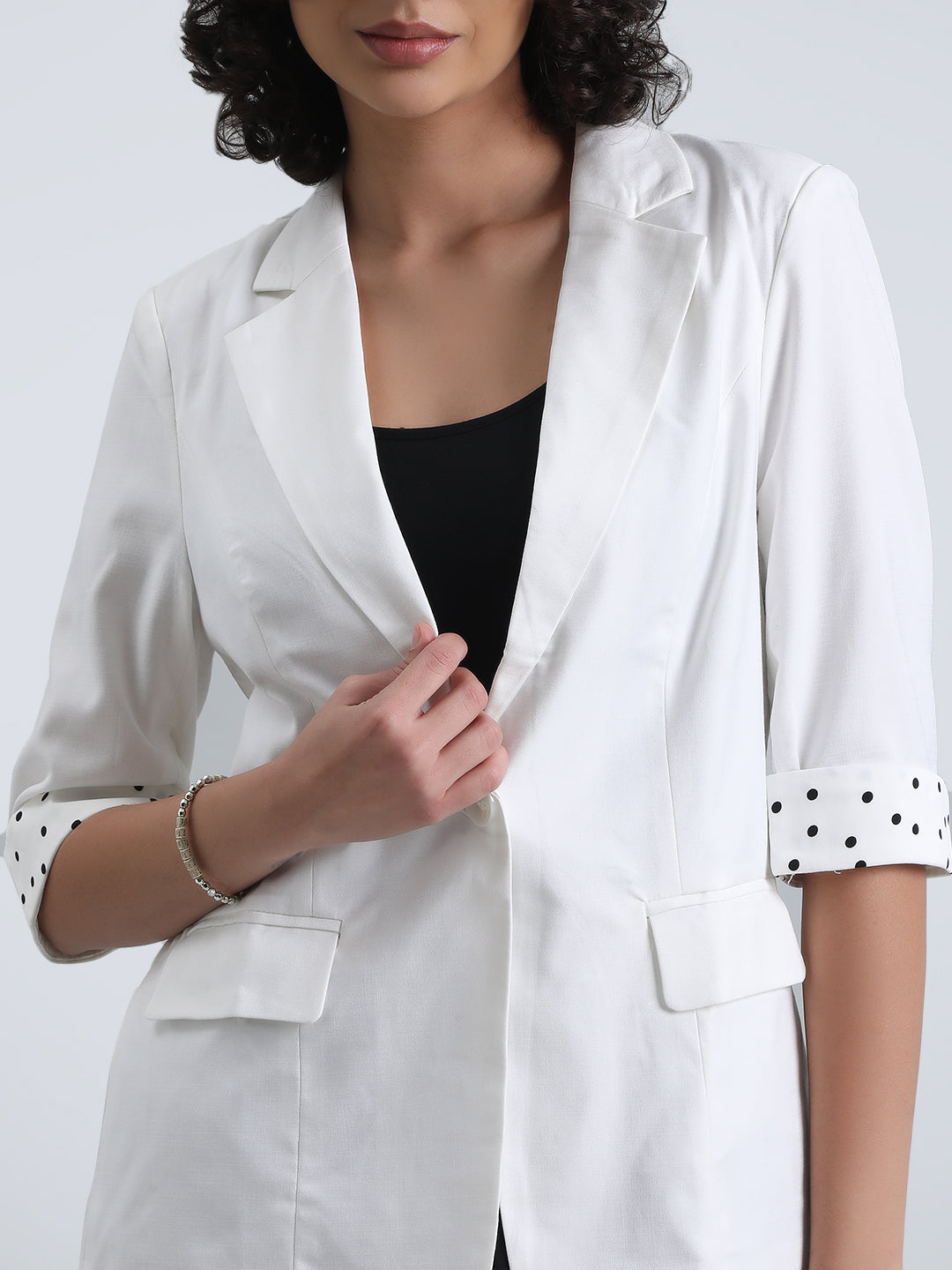 Women's Off-White Single-Breasted Blazer with 3/4 Sleeve and Polka Dot Cuff